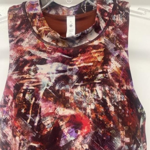 NEW Lululemon Everlux Mesh Cropped Tank Urbantricity - Picture 4 of 10